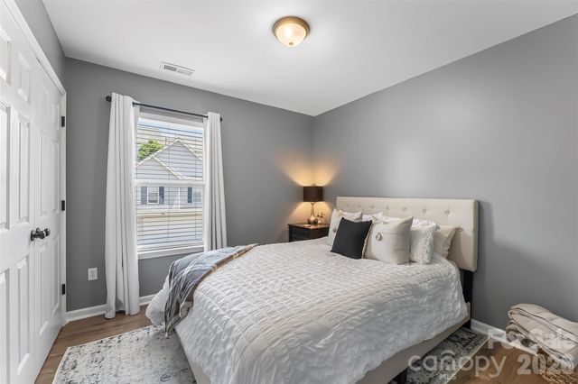 122 Fallen Spruce Drive, Asheville, NC 28806