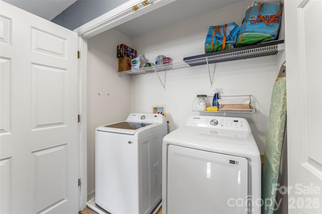 122 Fallen Spruce Drive, Asheville, NC 28806