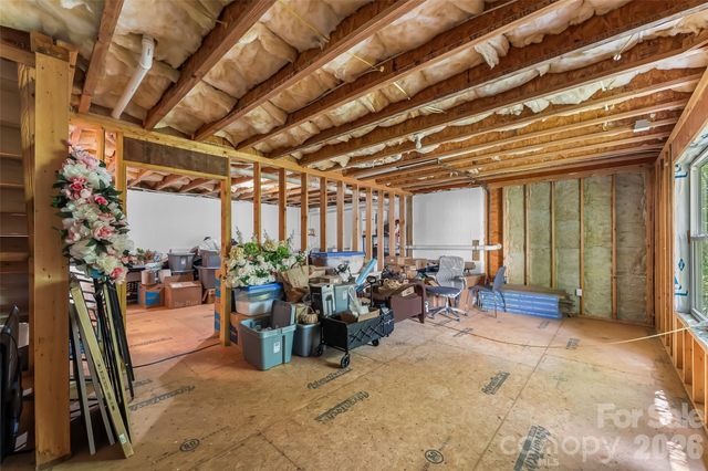 122 Fallen Spruce Drive, Asheville, NC 28806