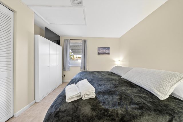 3107 Avenue F, Riviera Beach, FL 33404