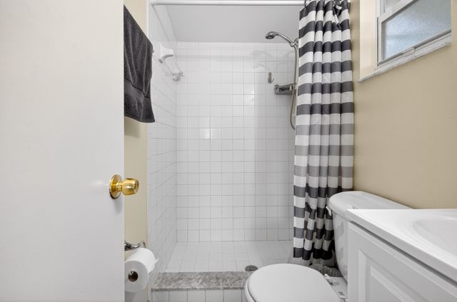 3107 Avenue F, Riviera Beach, FL 33404