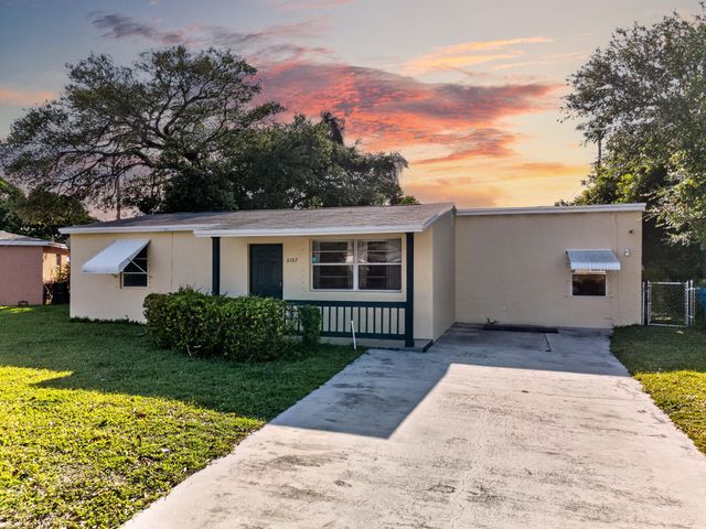 3107 Avenue F, Riviera Beach, FL 33404