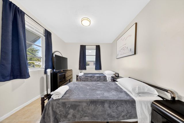 3107 Avenue F, Riviera Beach, FL 33404