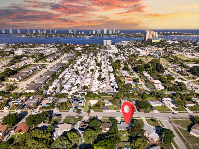 3107 Avenue F, Riviera Beach, FL 33404