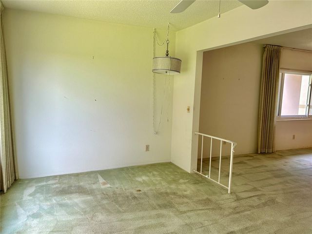 2350 HAITIAN DRIVE 60, Clearwater, FL 33763