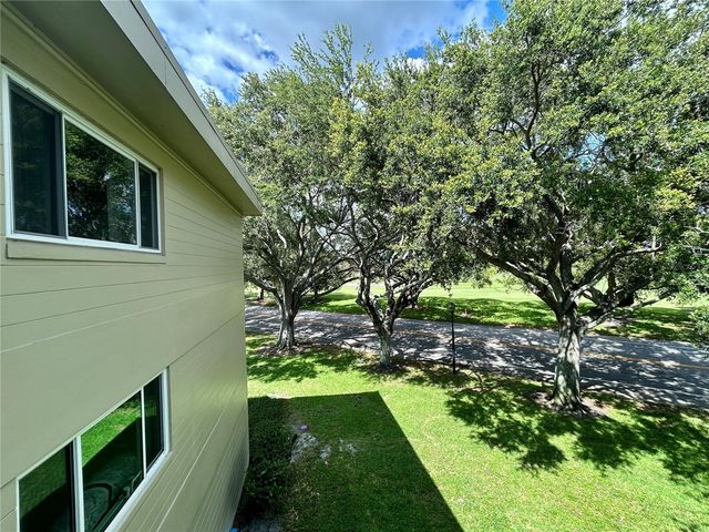 2350 HAITIAN DRIVE 60, Clearwater, FL 33763