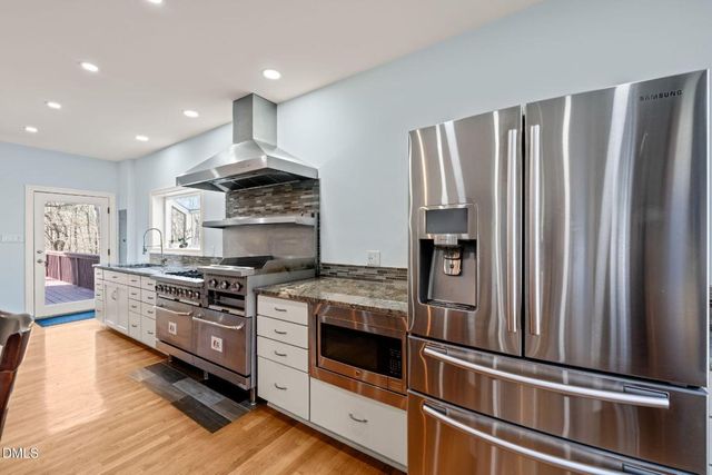 5223 Margon Place, Hillsborough, NC 27278