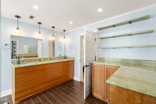 5223 Margon Place, Hillsborough, NC 27278