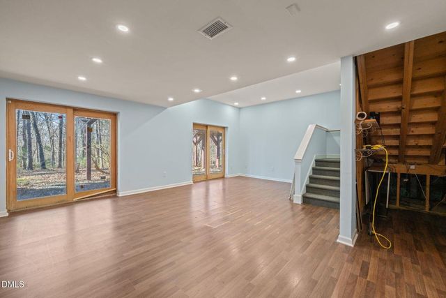 5223 Margon Place, Hillsborough, NC 27278