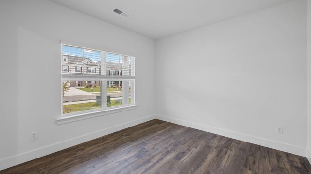 8203 Watercolour Lane, Ooltewah, TN 37363