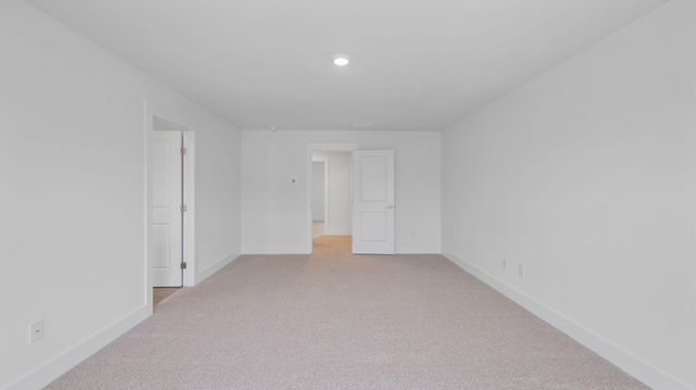 8203 Watercolour Lane, Ooltewah, TN 37363