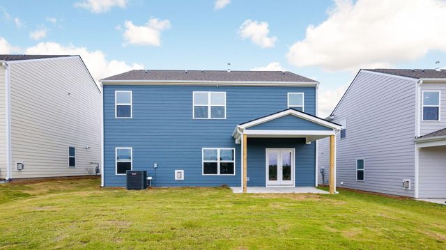 8203 Watercolour Lane, Ooltewah, TN 37363