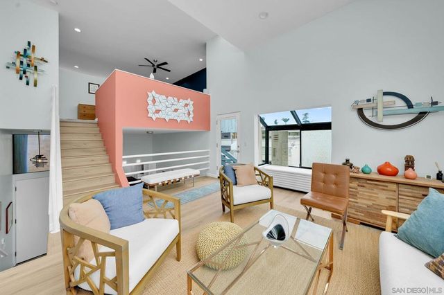 357 Playa Del Sur 3, La Jolla, CA 92037