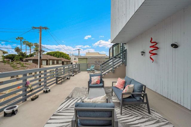 357 Playa Del Sur 3, La Jolla, CA 92037