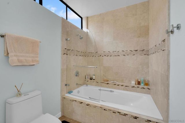 357 Playa Del Sur 3, La Jolla, CA 92037