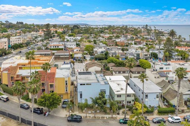 357 Playa Del Sur 3, La Jolla, CA 92037