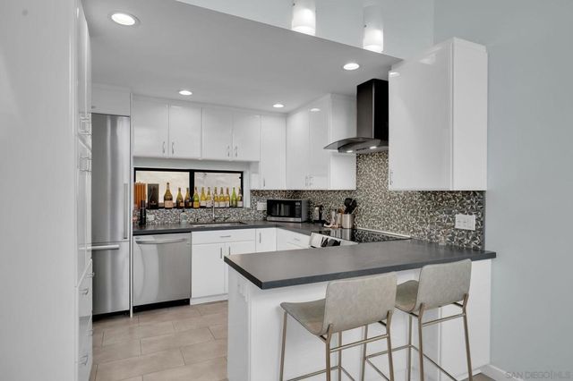 357 Playa Del Sur 3, La Jolla, CA 92037