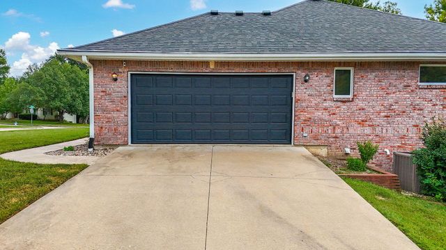 3317 APPALACHIAN DR, Columbia, MO 65203