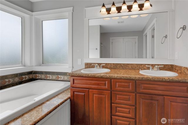 17926 113th Street E, Bonney Lake, WA 98391