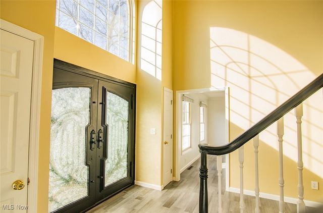 5123 Glenbrook Drive, Vienna, WV 26105