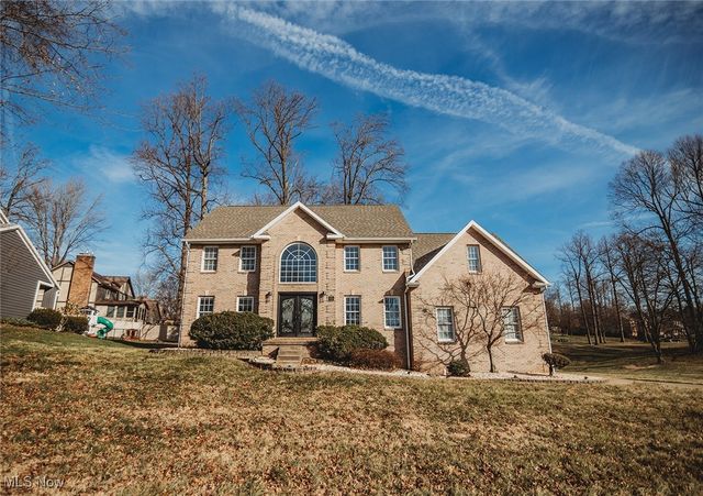 5123 Glenbrook Drive, Vienna, WV 26105