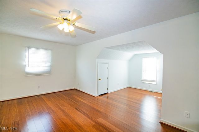 5123 Glenbrook Drive, Vienna, WV 26105