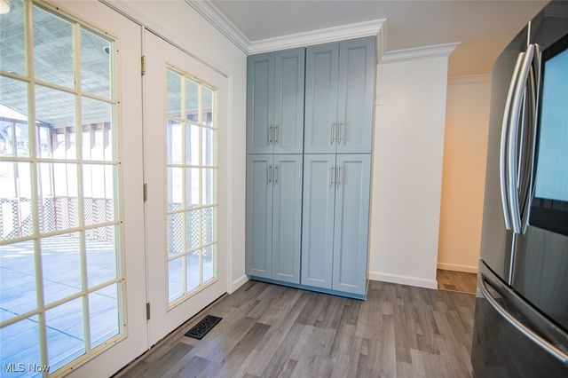 5123 Glenbrook Drive, Vienna, WV 26105