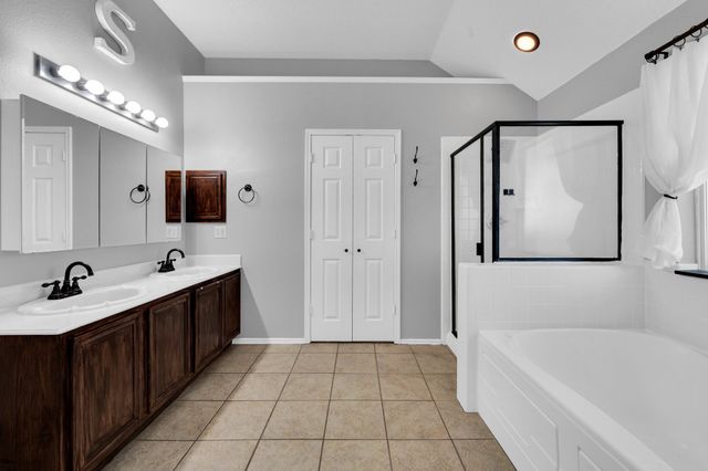 3214 Eagle Lane, Midlothian, TX 76065
