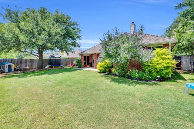 3214 Eagle Lane, Midlothian, TX 76065