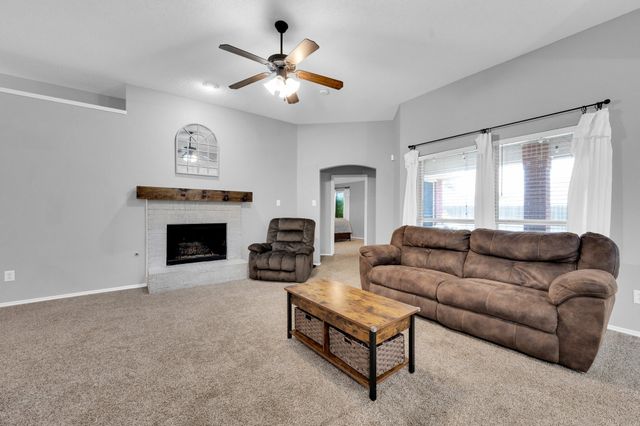 3214 Eagle Lane, Midlothian, TX 76065