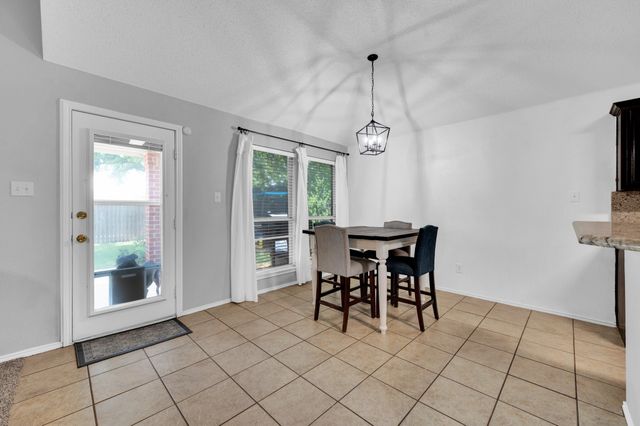 3214 Eagle Lane, Midlothian, TX 76065