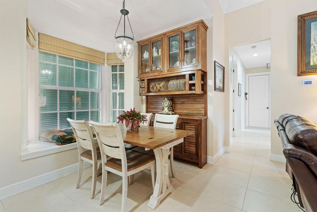 1155 Governors Way, Vero Beach, FL 32963