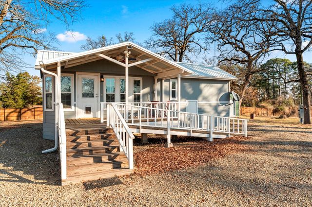 6330 Farm Road 1402, Mt Pleasant, TX 75455