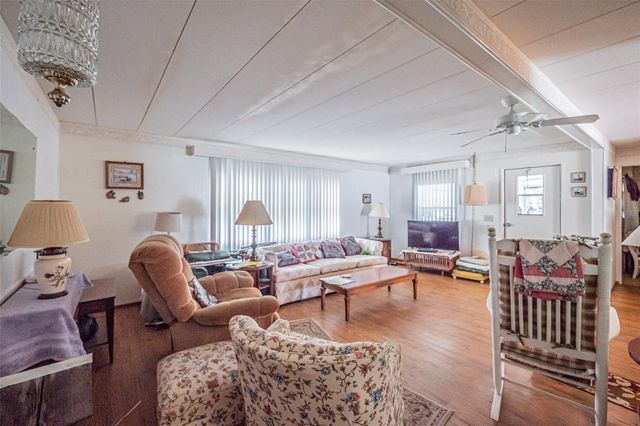 613 SANDPIPER DRIVE, Leesburg, FL 34748