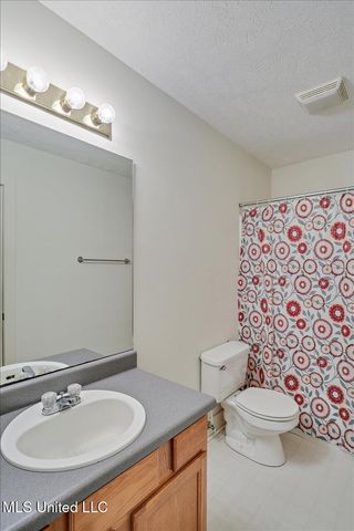 3118 Tynes Drive, Byram, MS 39272