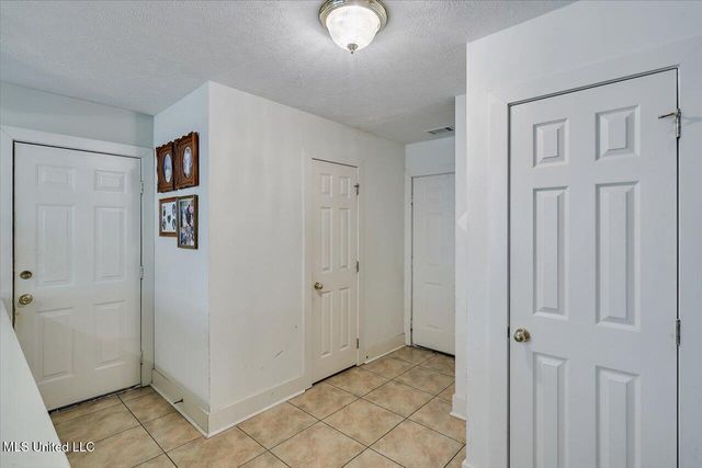 3118 Tynes Drive, Byram, MS 39272