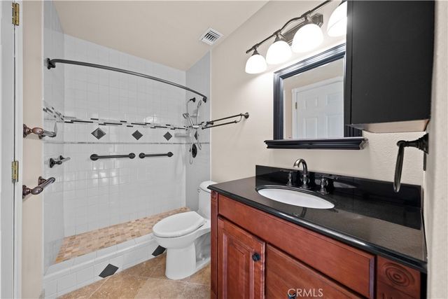 1560 N Vista Avenue, Rialto, CA 92376