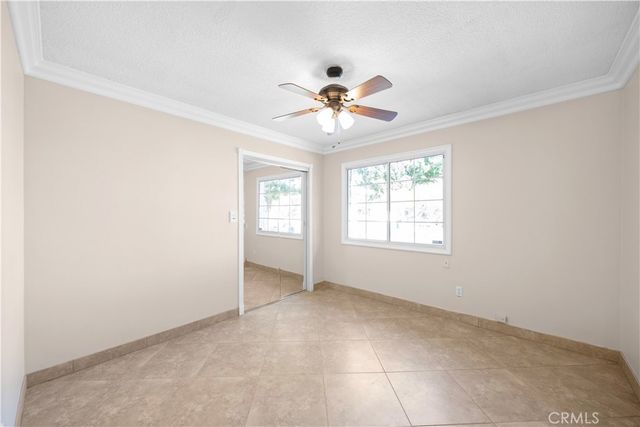 1560 N Vista Avenue, Rialto, CA 92376