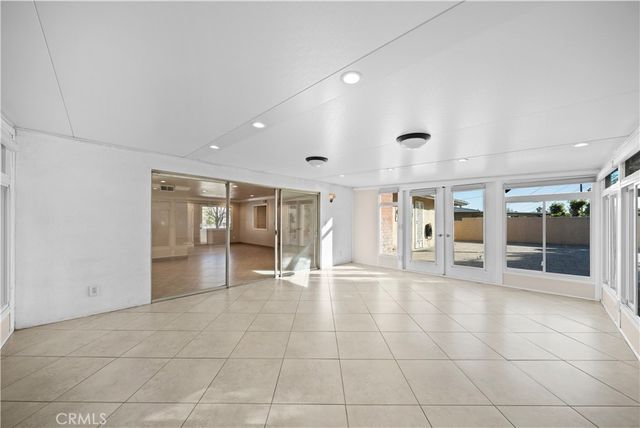 1560 N Vista Avenue, Rialto, CA 92376