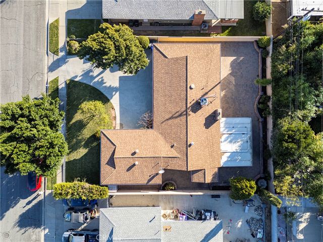 1560 N Vista Avenue, Rialto, CA 92376