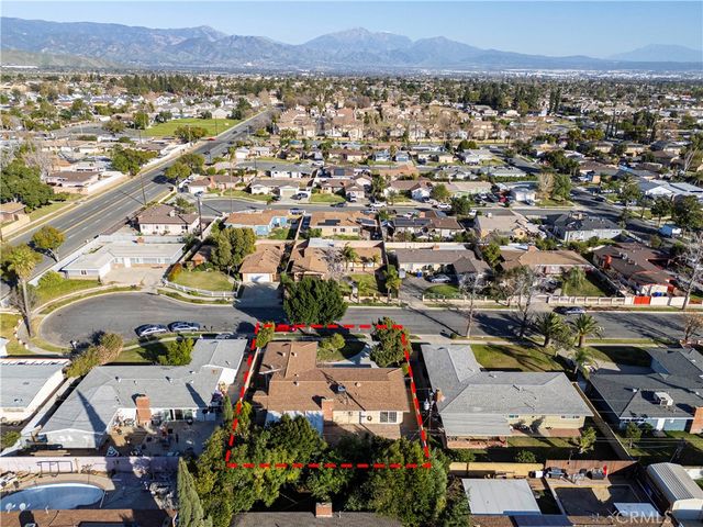 1560 N Vista Avenue, Rialto, CA 92376