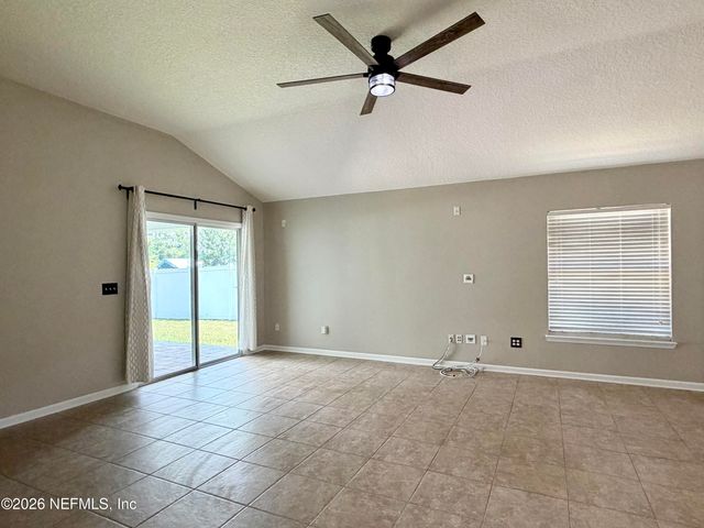 1919 DERRINGER Road, Jacksonville, FL 32225