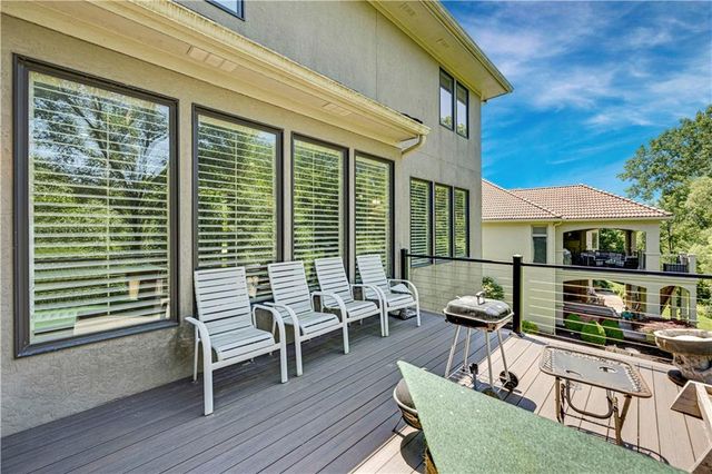 25312 W 96th Terrace, Lenexa, KS 66227