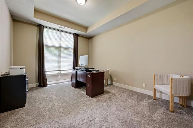 25312 W 96th Terrace, Lenexa, KS 66227