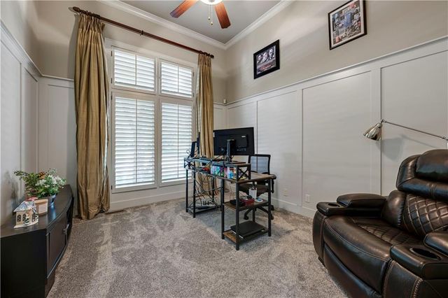 25312 W 96th Terrace, Lenexa, KS 66227