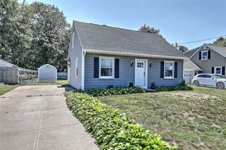 79 Archer Street, Pawtucket, RI 02861