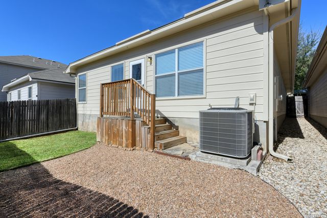 7219 Painter Way, San Antonio, TX 78240