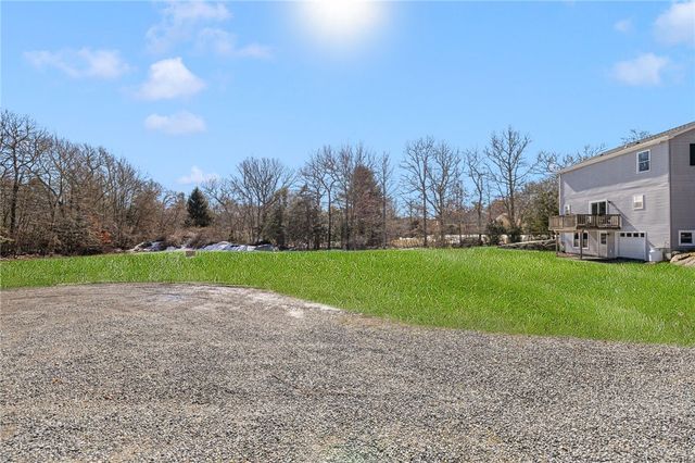 502 Southlake Road, Tiverton, RI 02878