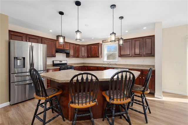 502 Southlake Road, Tiverton, RI 02878