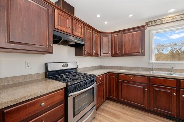 502 Southlake Road, Tiverton, RI 02878